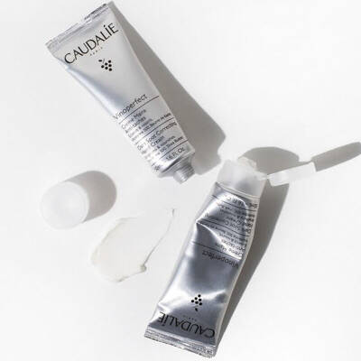 Caudalie Vinoperfect Dark Spot Correcting Hand Cream 50 ml - 3