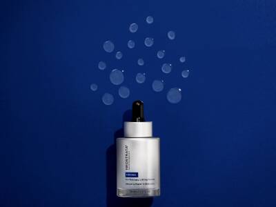 NeoStrata Skin Active Tri-Therapy Lifting Serum - 3'lü Etki Cilt Dolgunlaştırıcı Serum 30 ml - 4