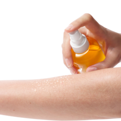 Vichy Capital Soleil Solar Protective Water Enhanced Tan SPF 50 200 ml - 2